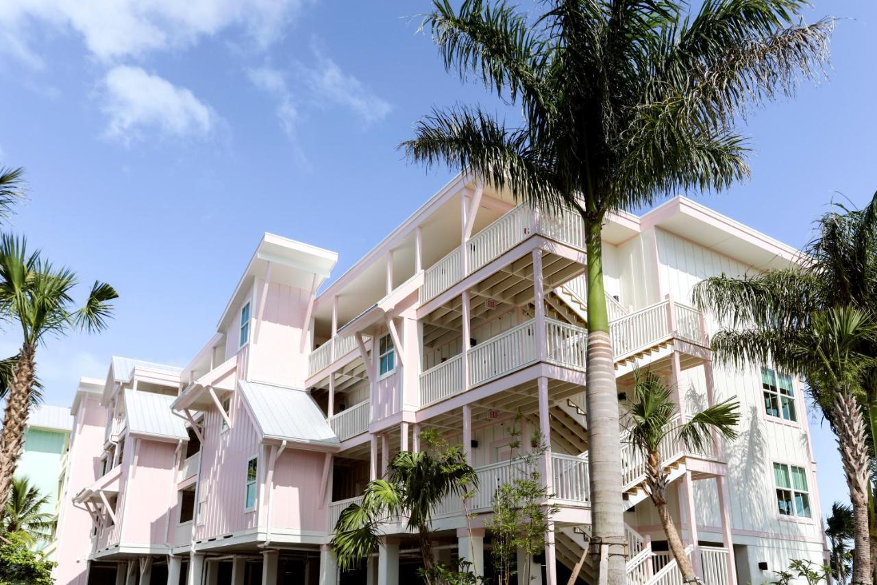 Grassy Flats & Club Hotel 3*
