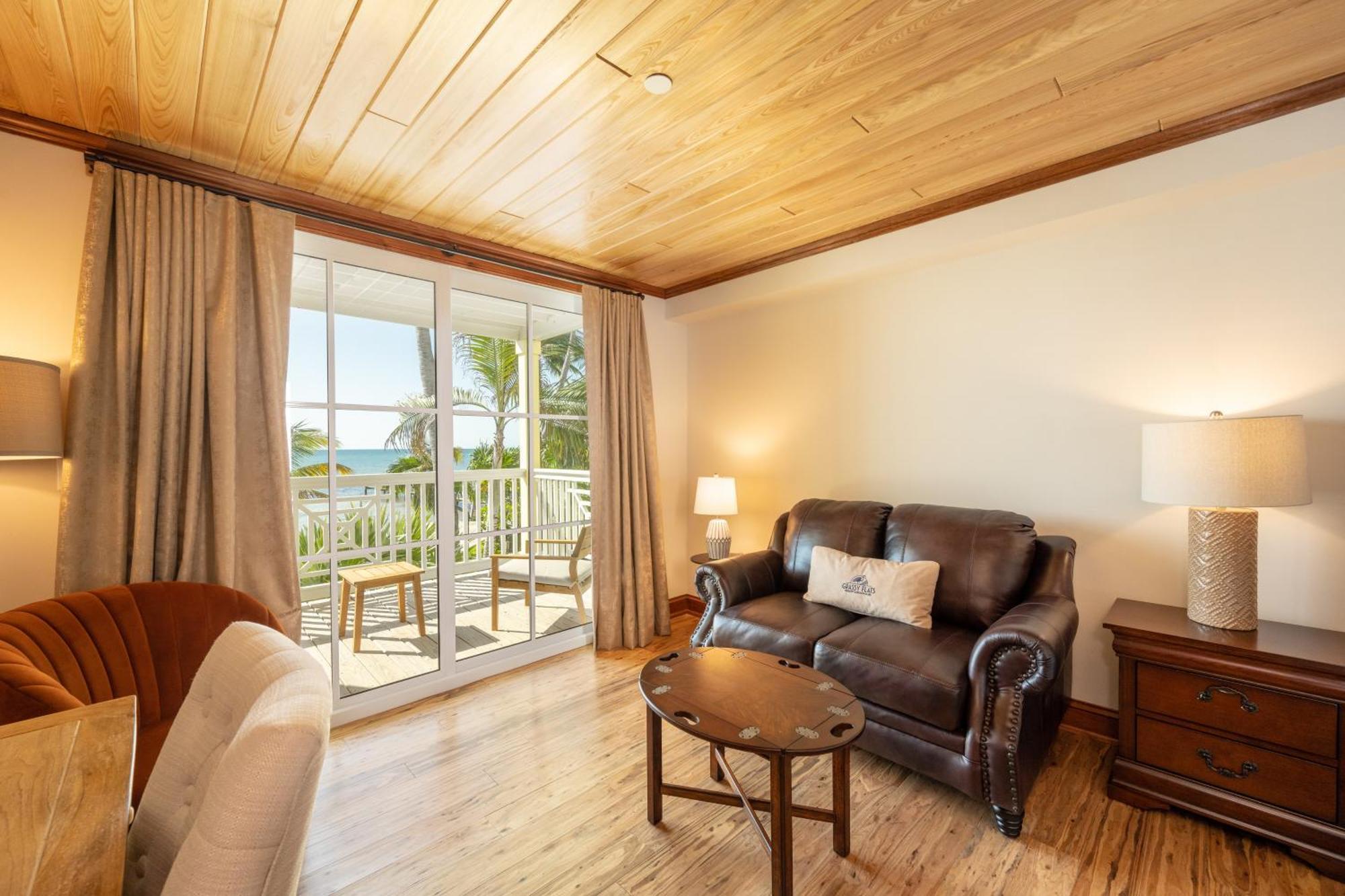 Hotel Grassy Flats Resort&beach Club